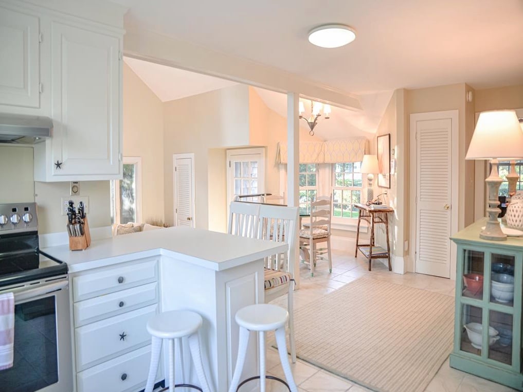 10 Shurtleffs Way