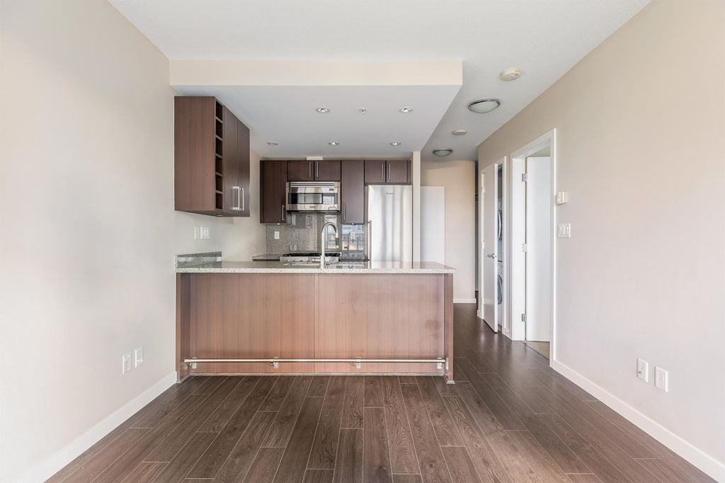 138 W 1 Ave, #507
