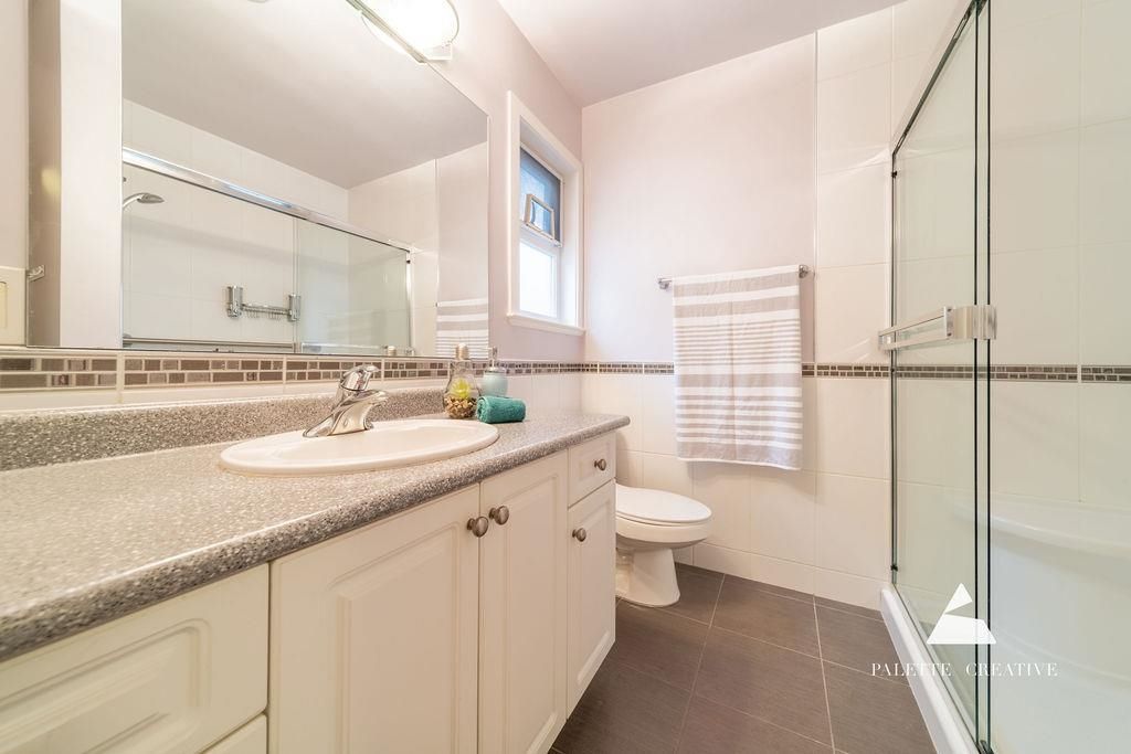 76 W 48th Ave