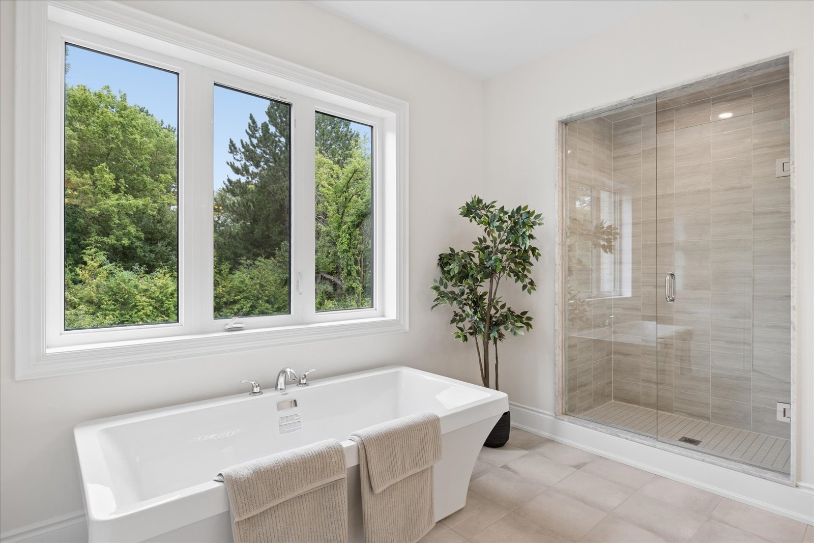 72 Silk Twist Drive, East Gwillimbury