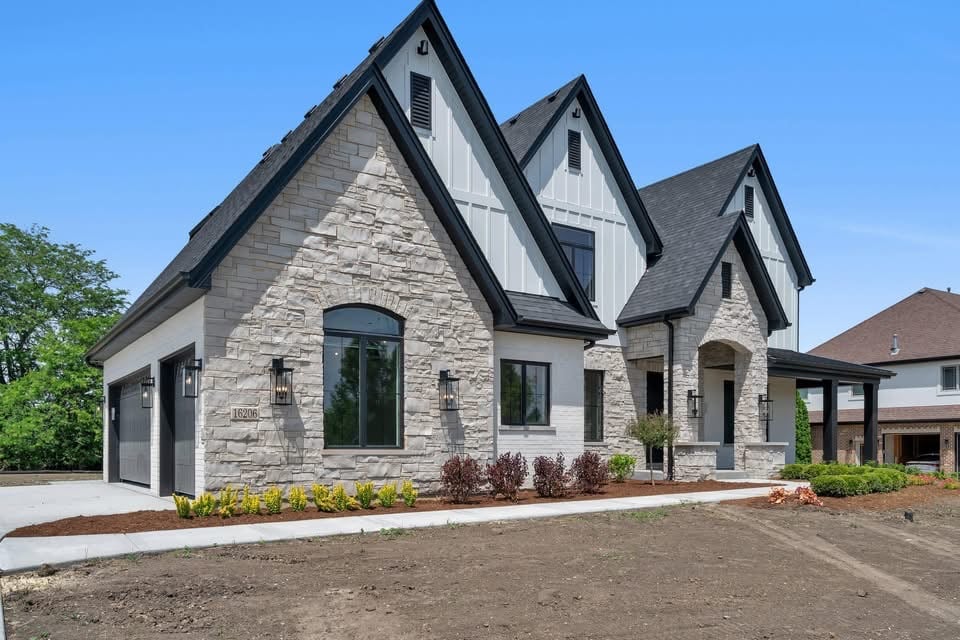 Customized Exteriors
