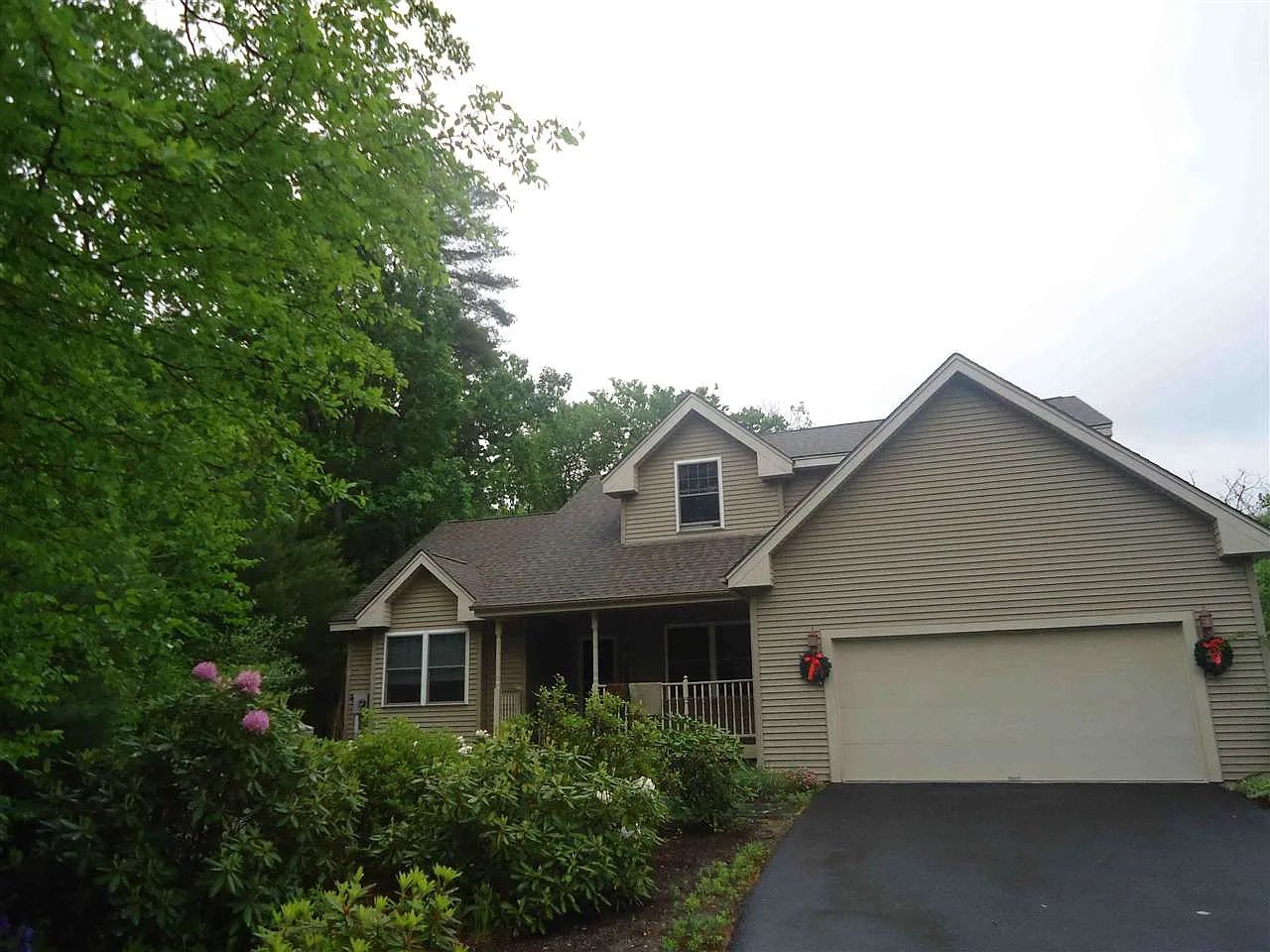 4 Dove Rd