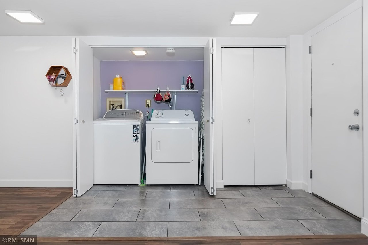 24 Saint Albans St S #7