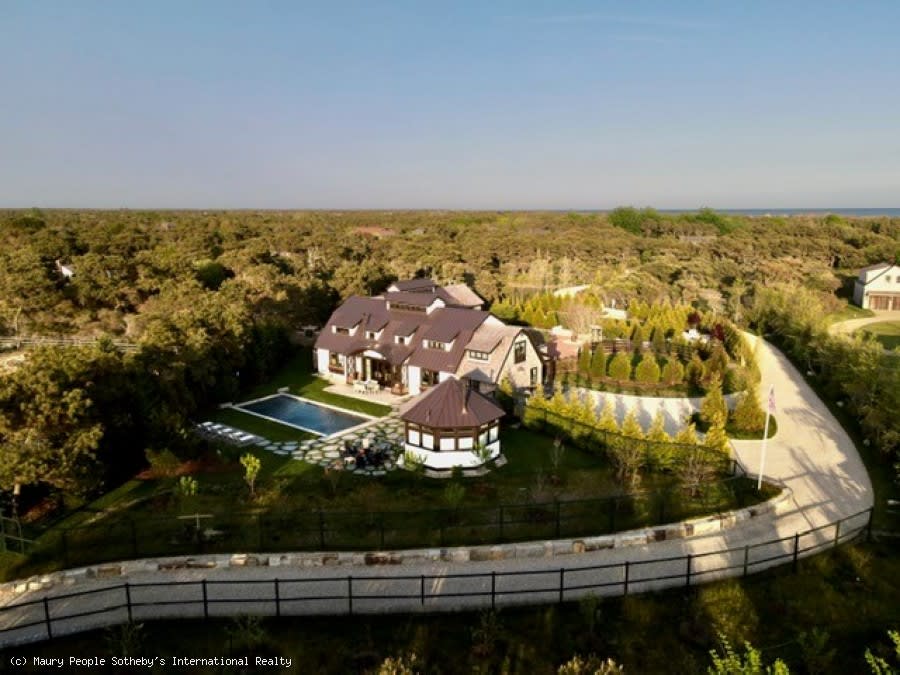 59 South Shore Road