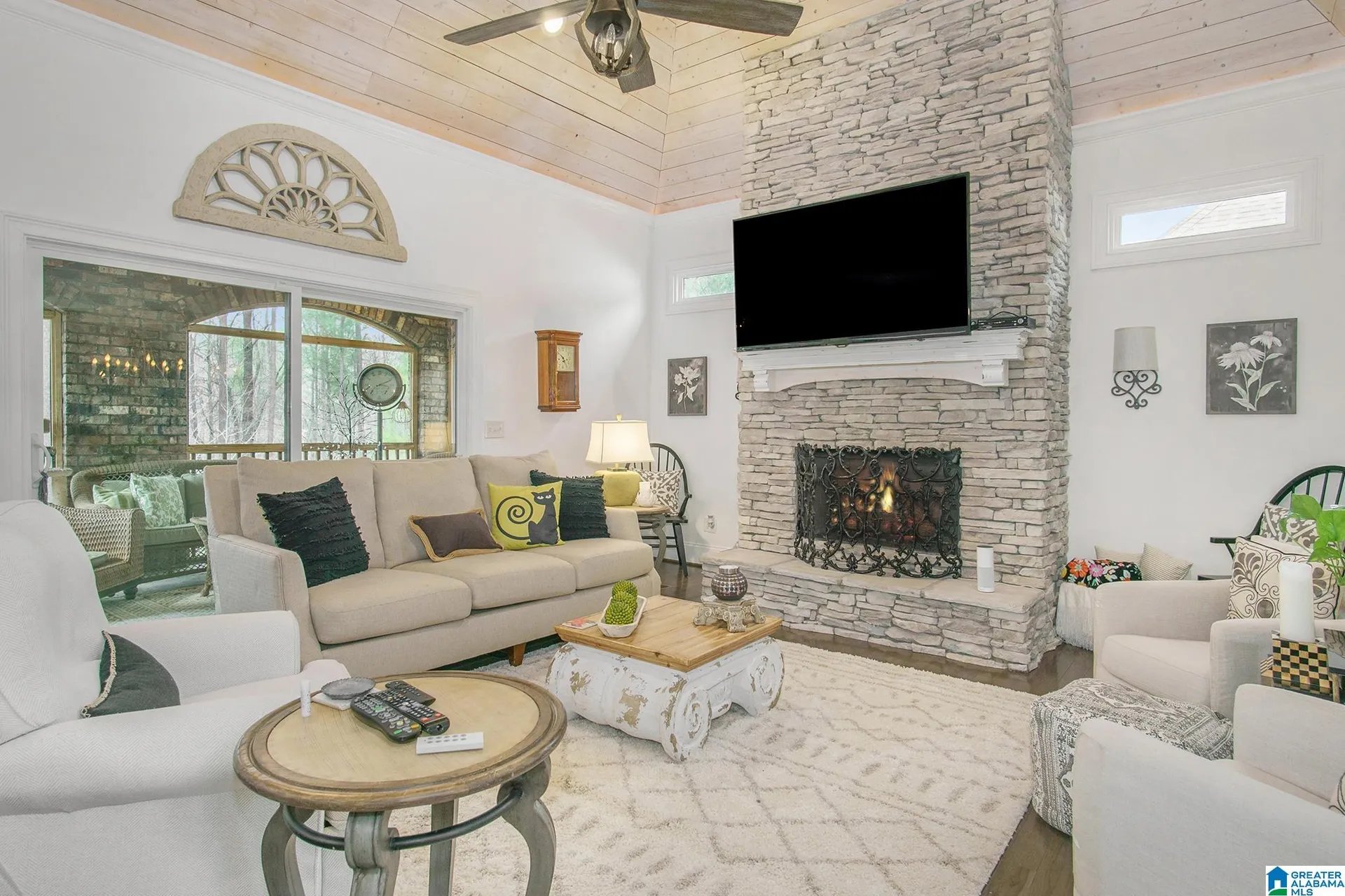130 GLENGERRY DR