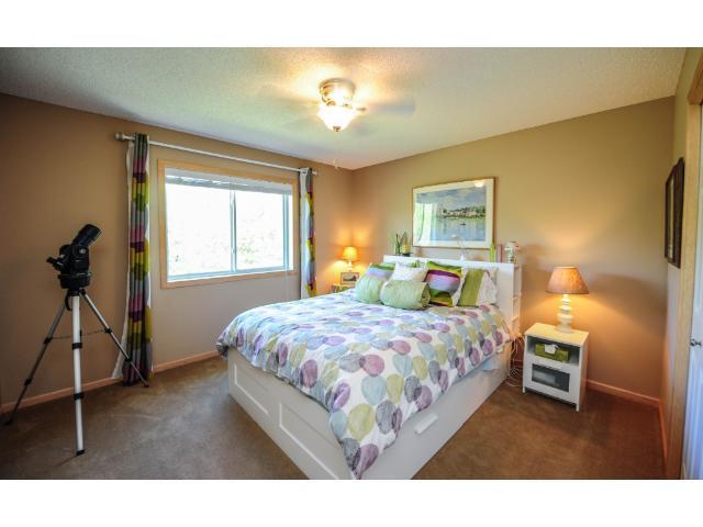 5264 Greenwood Dr