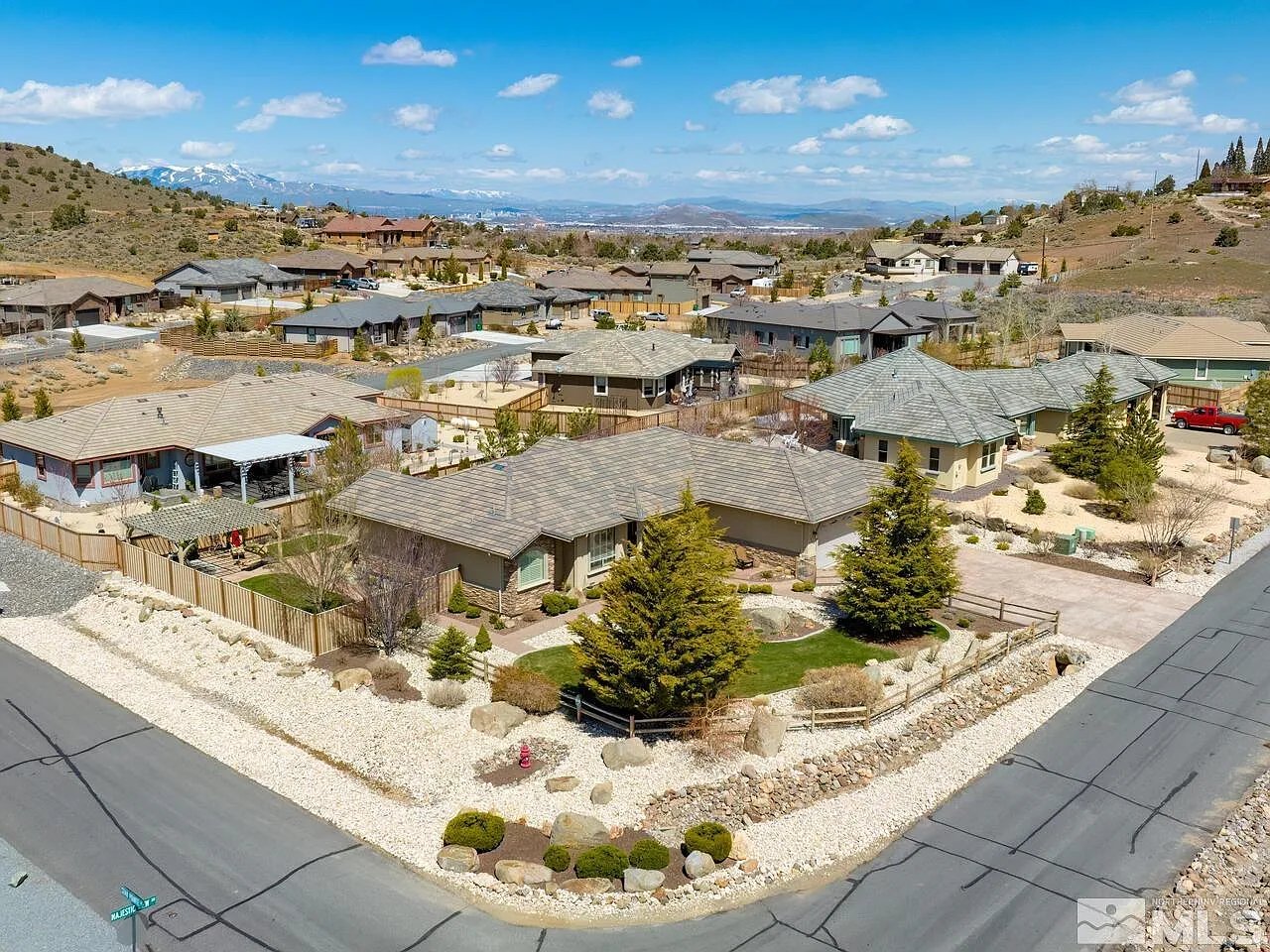 16865 Majestic View Dr