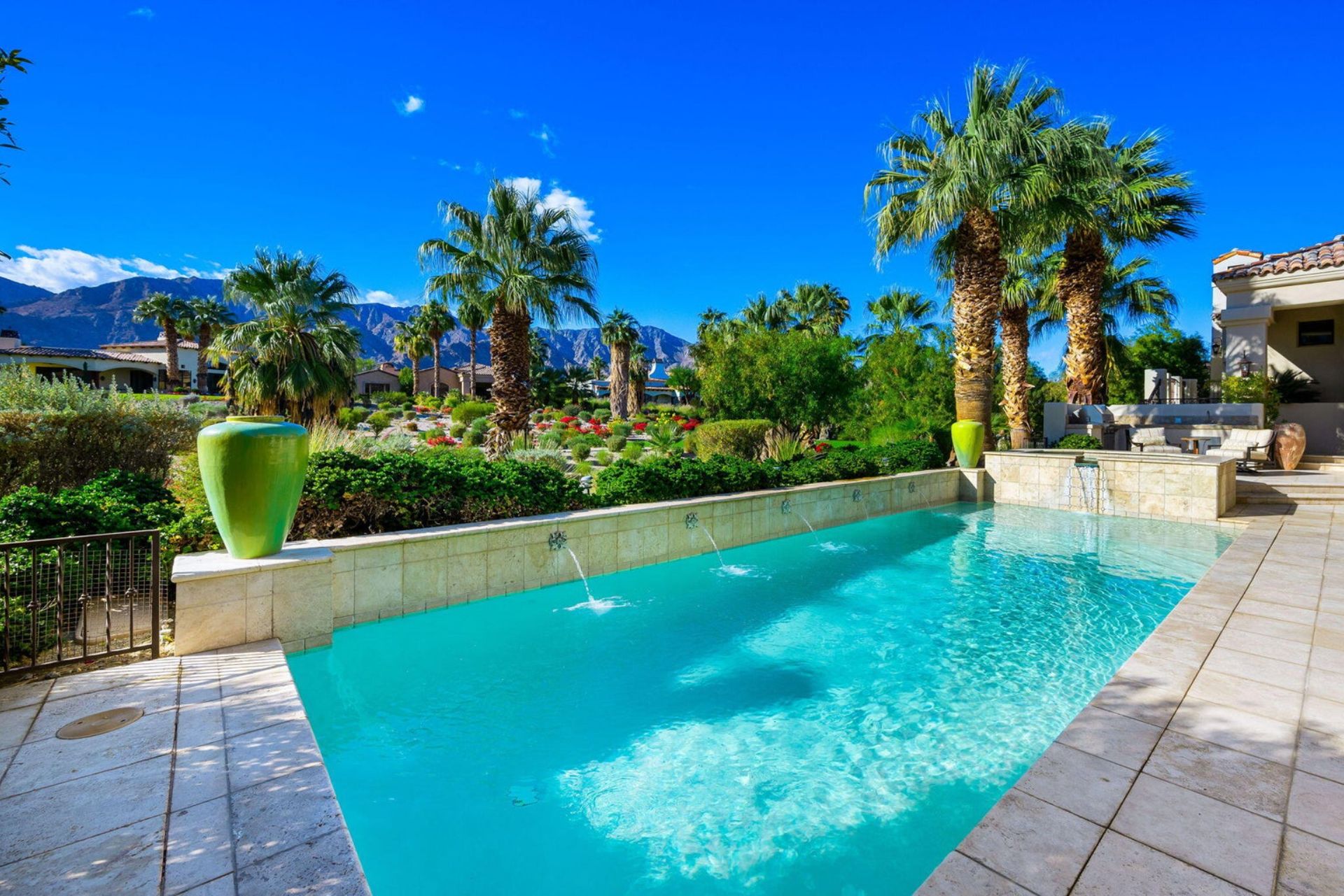 52705 Claret Cove