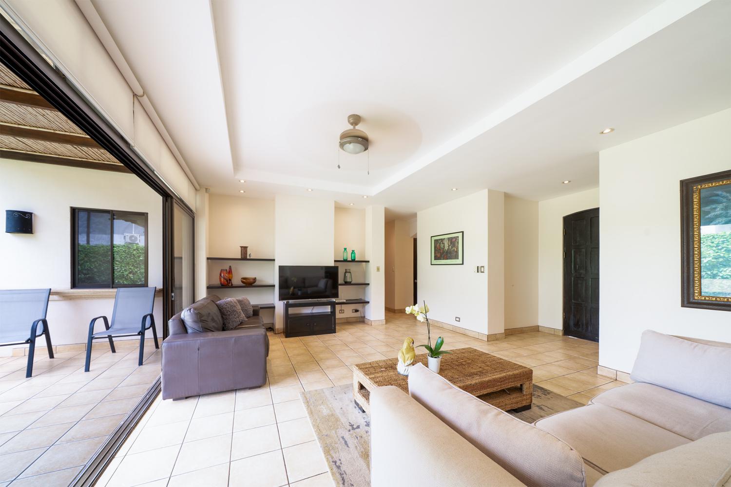 Casa Cali | Modern 3-Bedroom Turnkey Home in Pacific Residences – Minutes from Tamarindo Beach