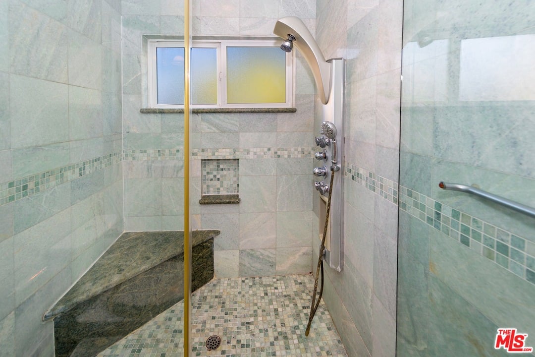 226 Le Doux Rd
