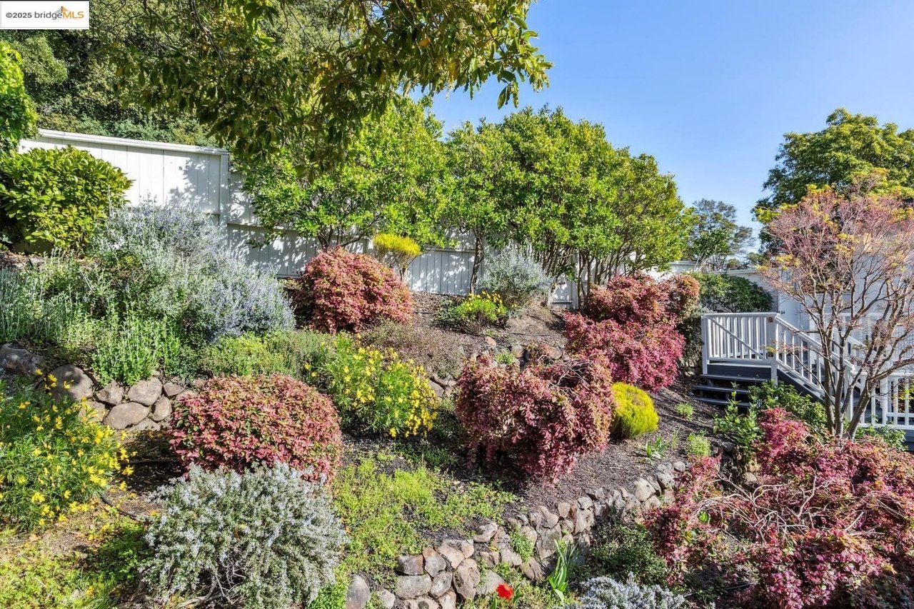 5501 La Salle Ave