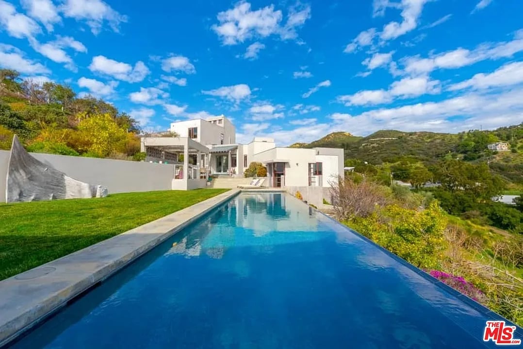 Celebrity Interior Designer LM Pagano Lists Her Topanga Canyon Home