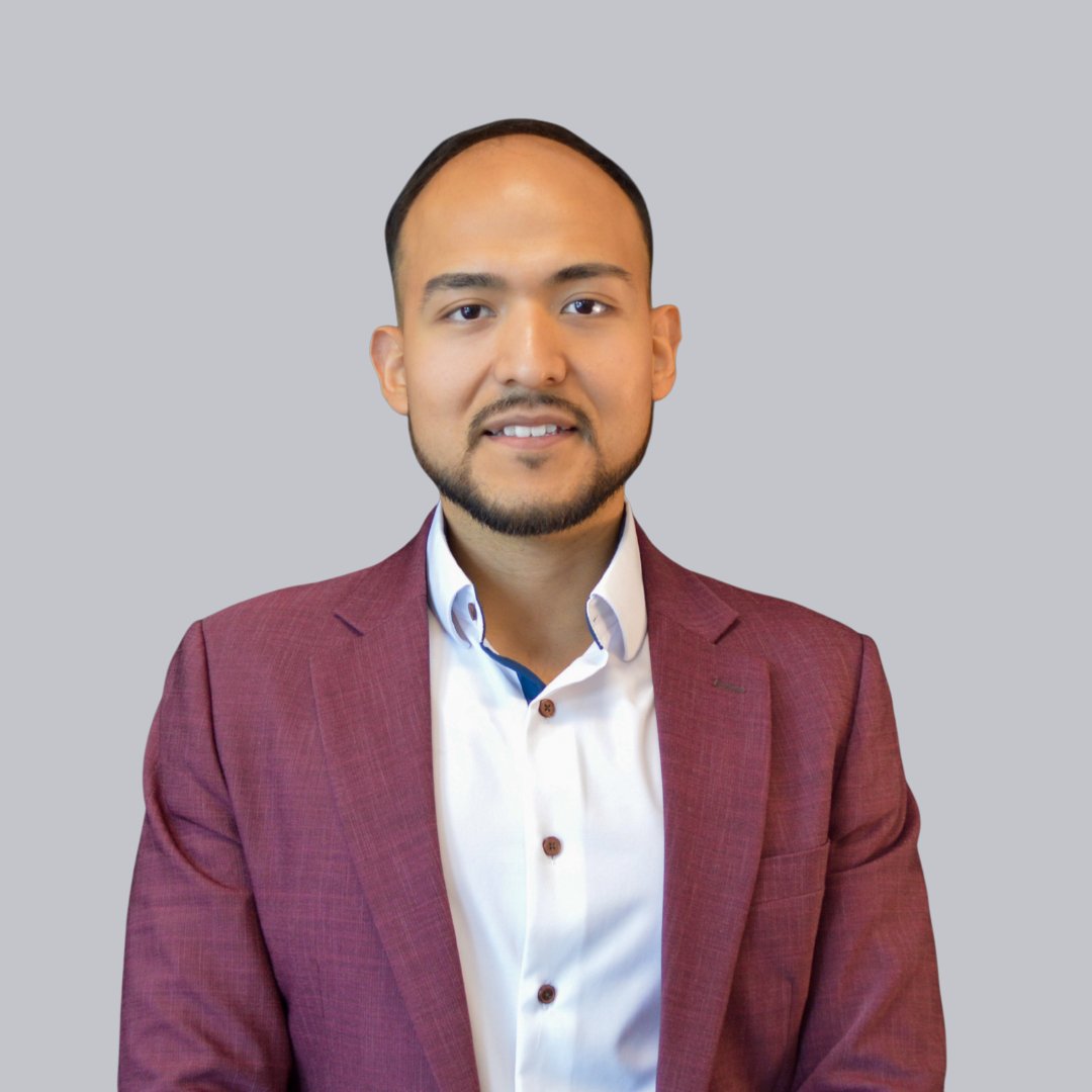 Bryan Ponce Fort Worth, TX Real Estate Agent Headshot
