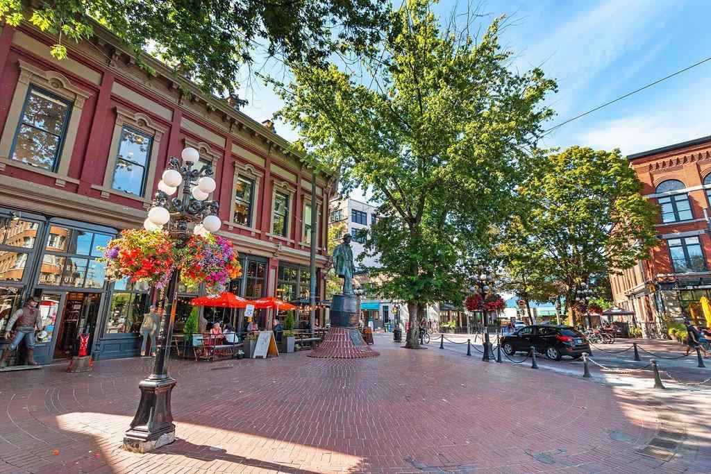 512-1 E Cordova St