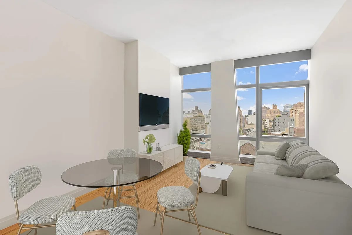 35 W 15th St, #10B