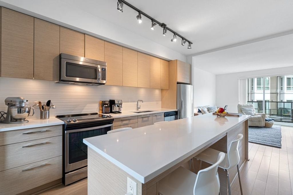 909 Clarke Rd, #13