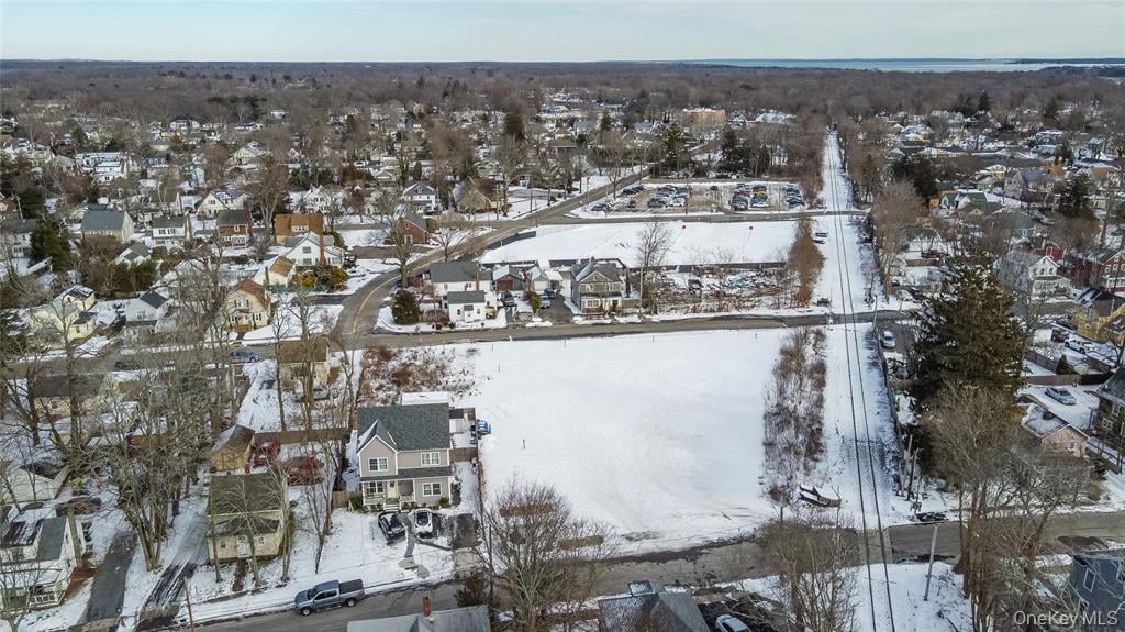 Undisclosed Address, Riverhead