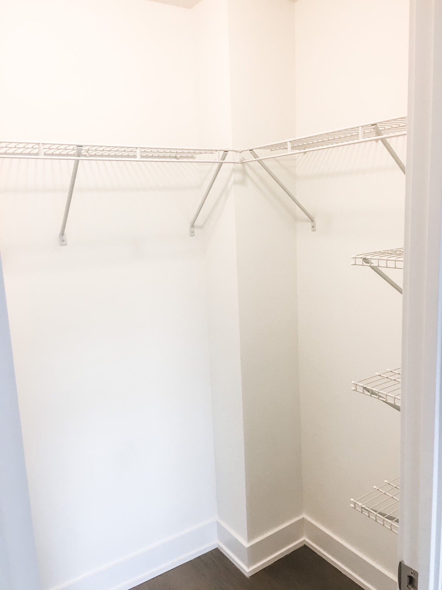 20 Shore Breeze Dr, Unit 503