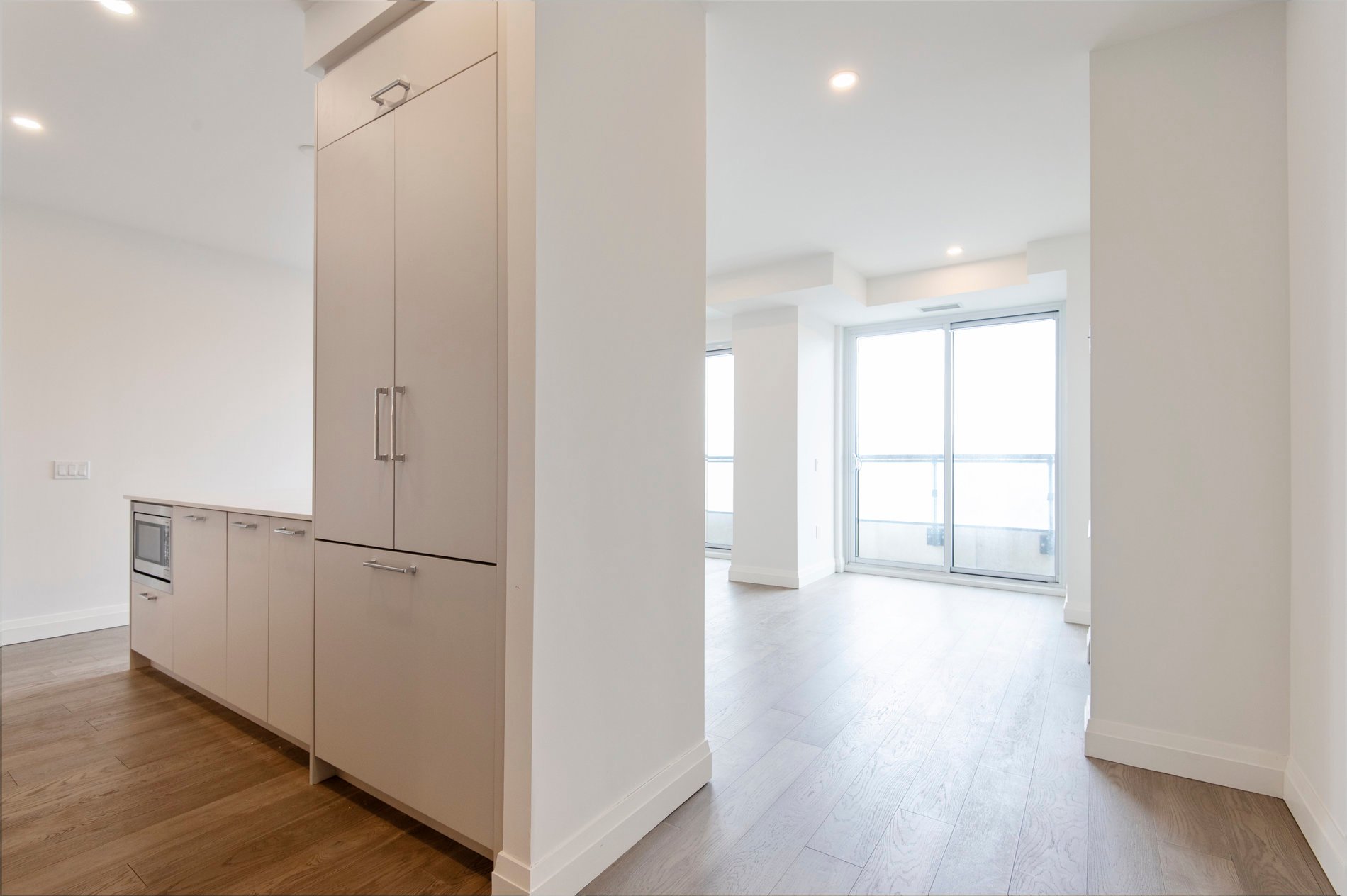 285 Avenue Road #601