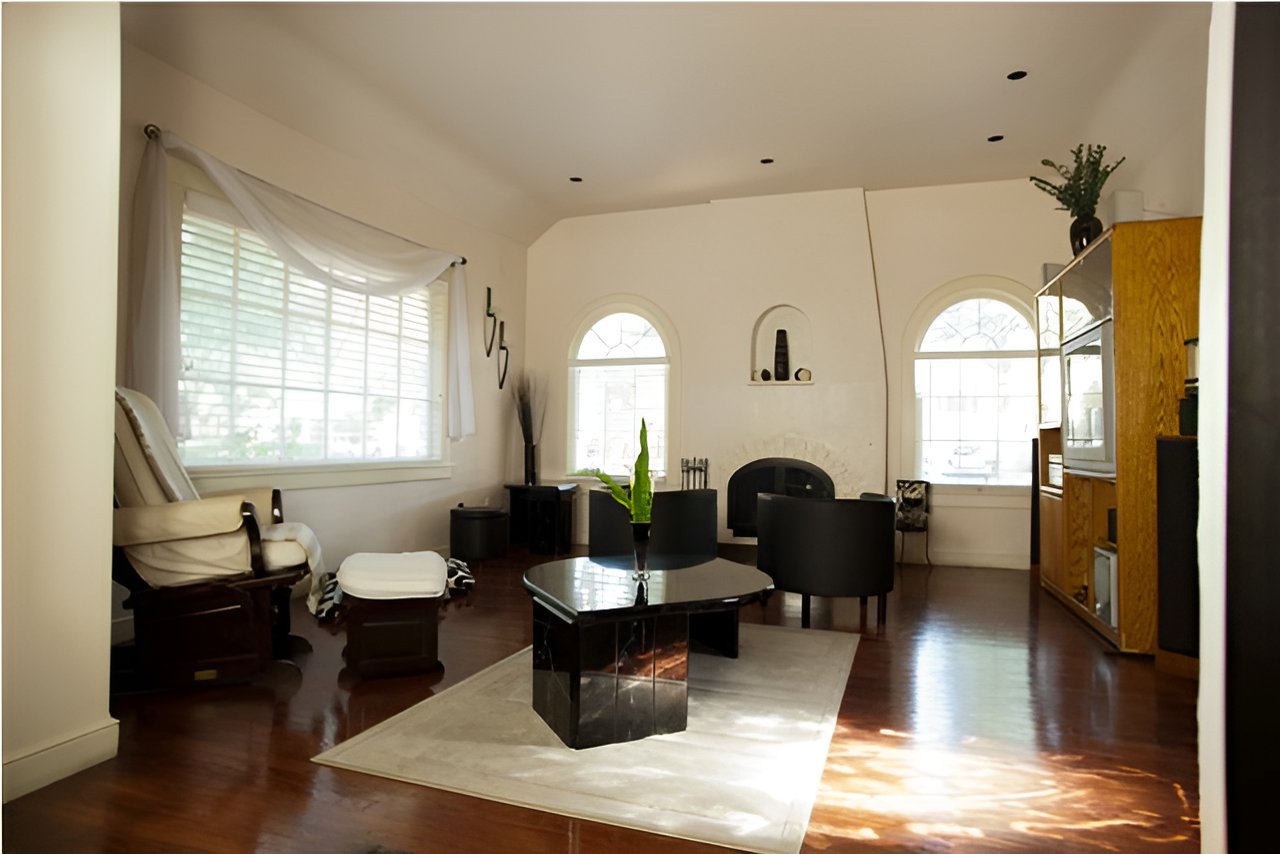 1824 Markham Way Sacramento, CA 95818- For Sale in Land Park