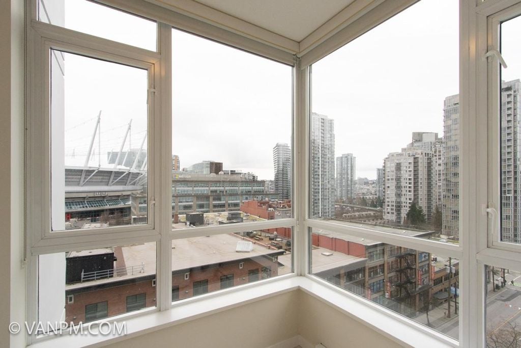821 Cambie St, #807