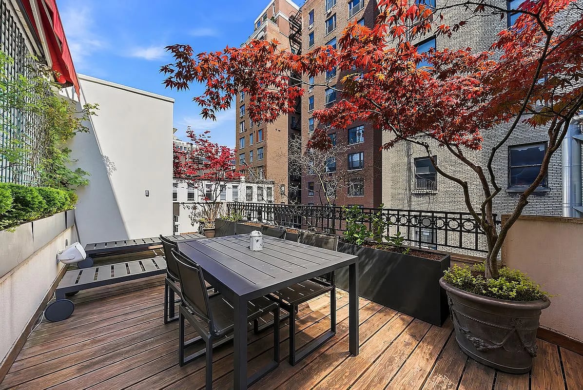67 East 82nd Street