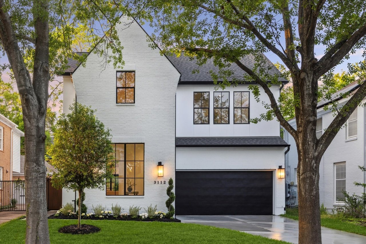 3112 Albans Rd