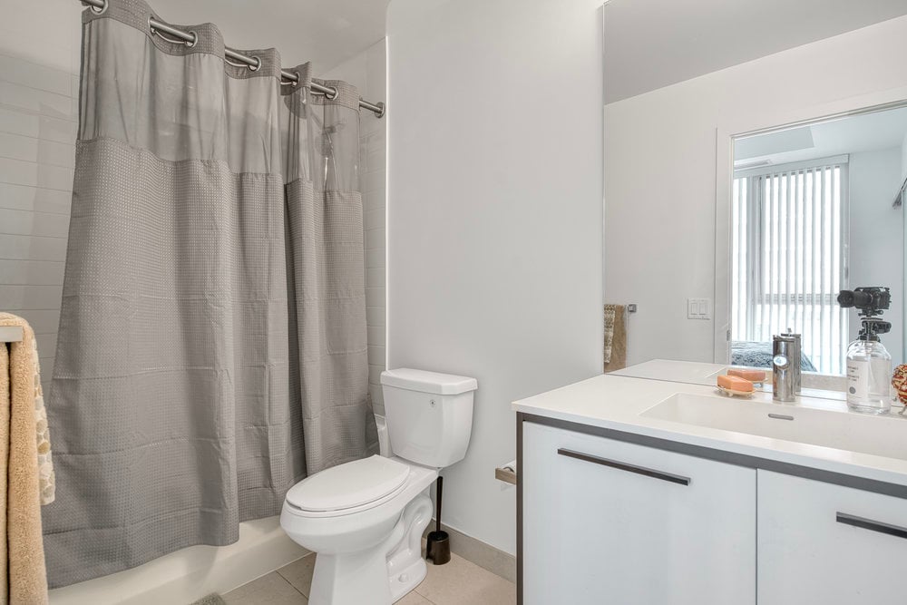 185 Deerfield Road 423