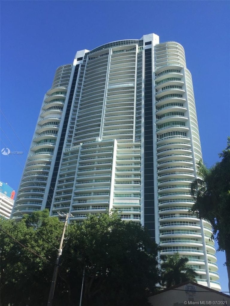 Brickell’s Santa Maria PH4302 Sold at $5,350,000