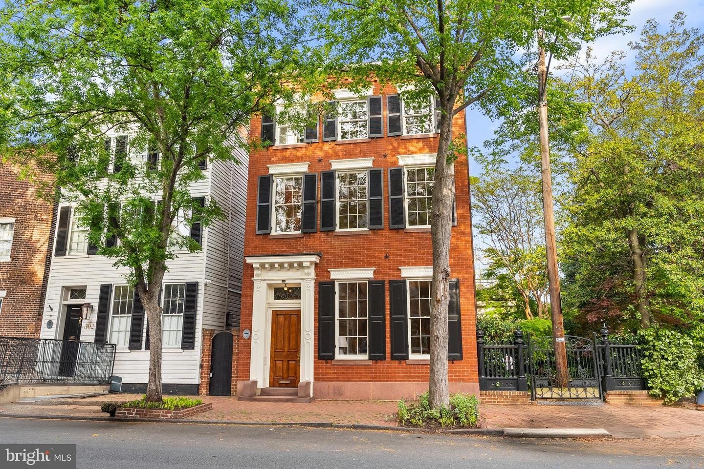 304 S Saint Asaph Street