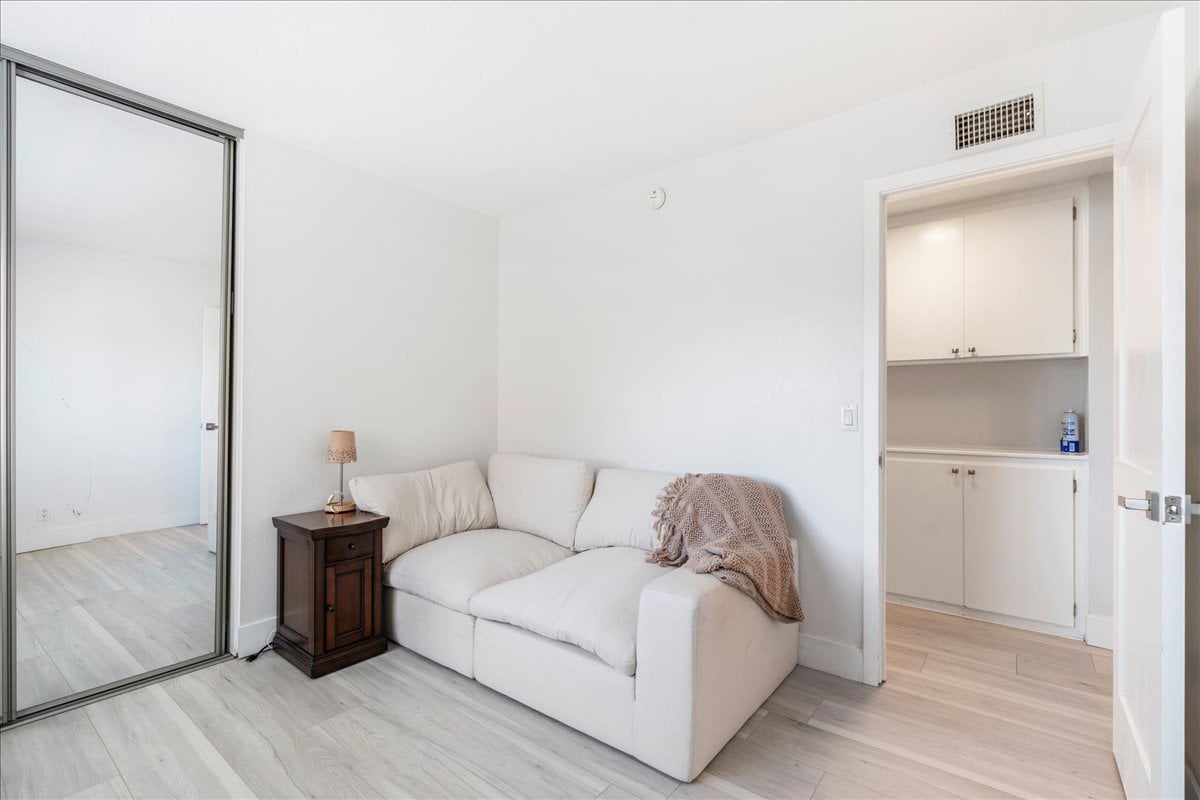14102 Saarinen Court