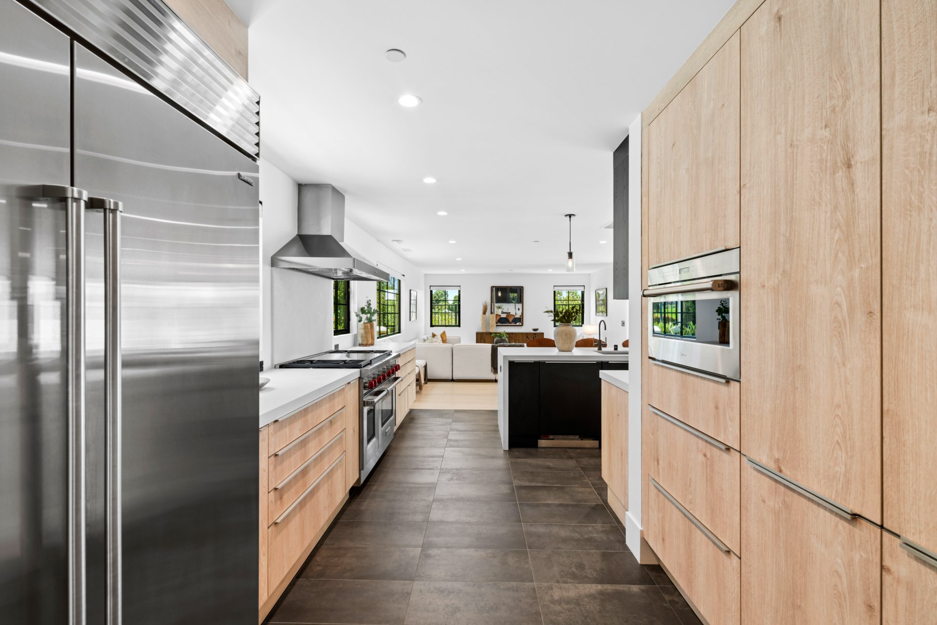 2207 Port Harwick Place