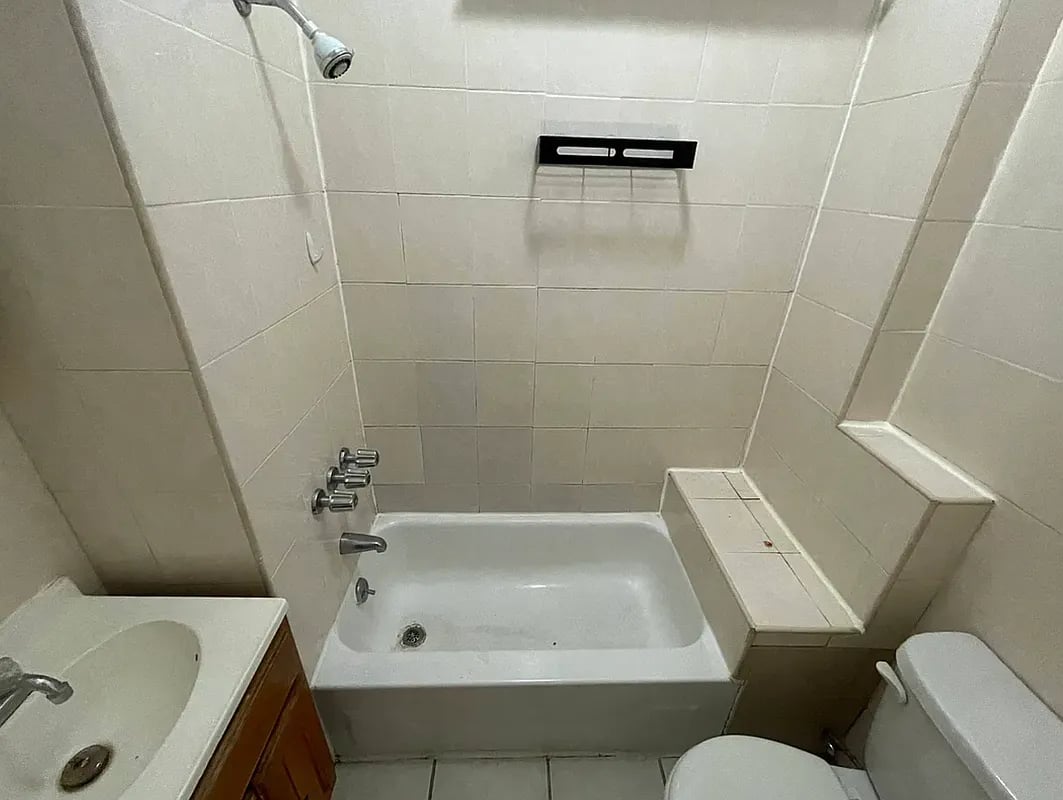 1357 Hancock Street #2L