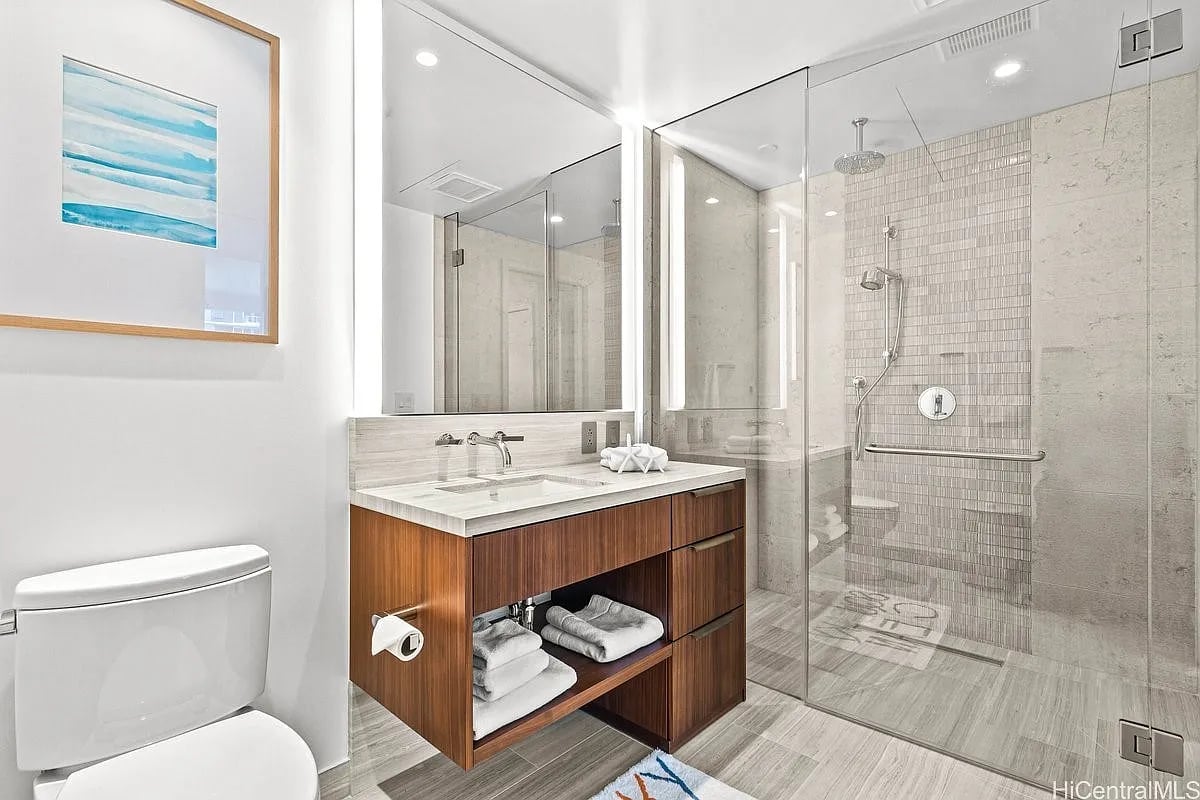 1100 Ala Moana Blvd, #2200