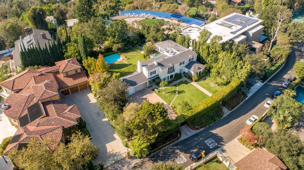 275 Bentley Cir