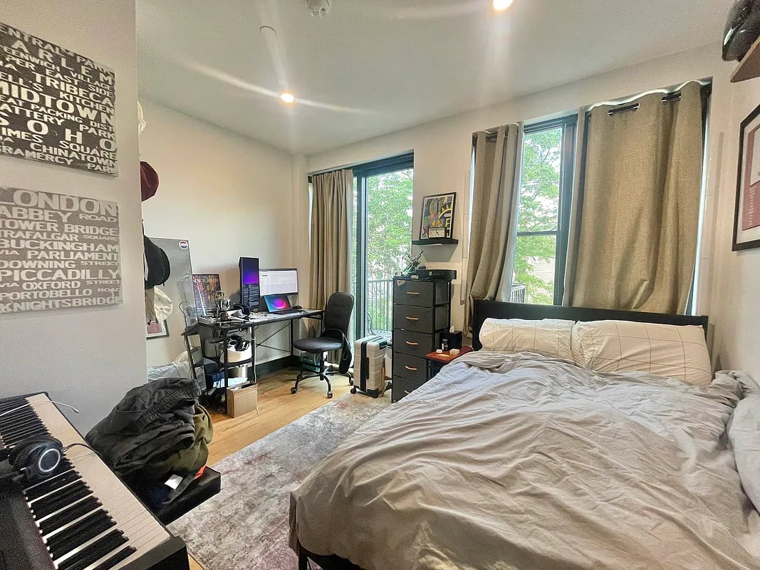 74 George St 3B