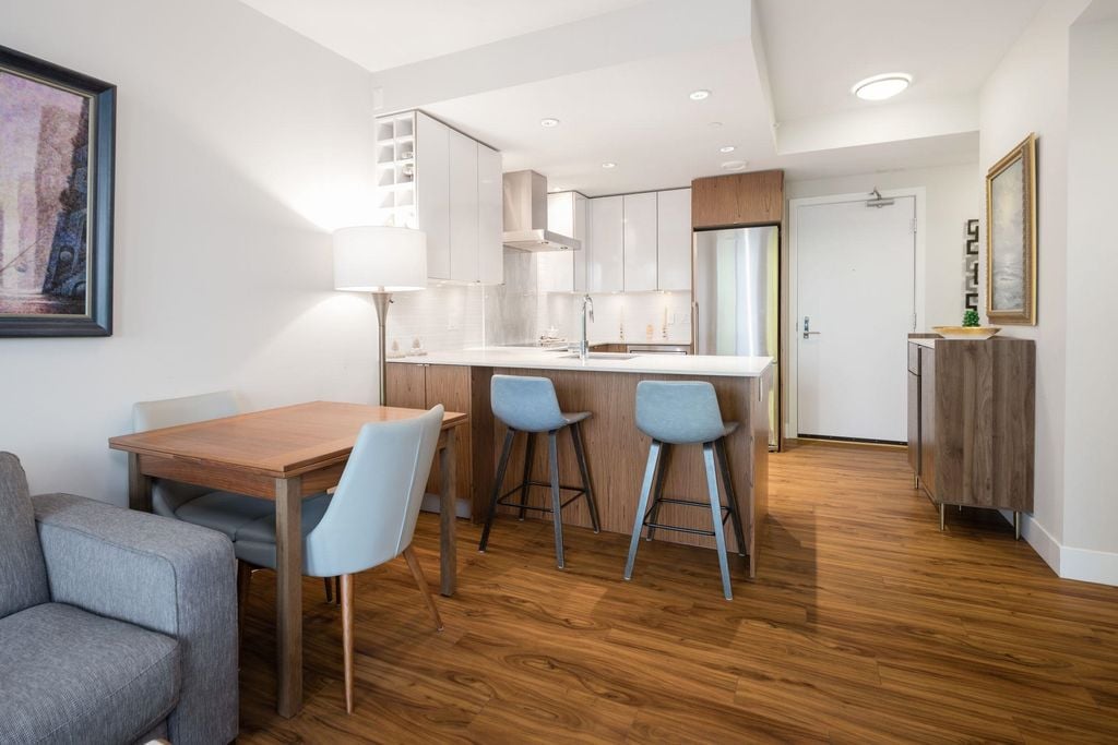 159 W 2nd Ave, #1603