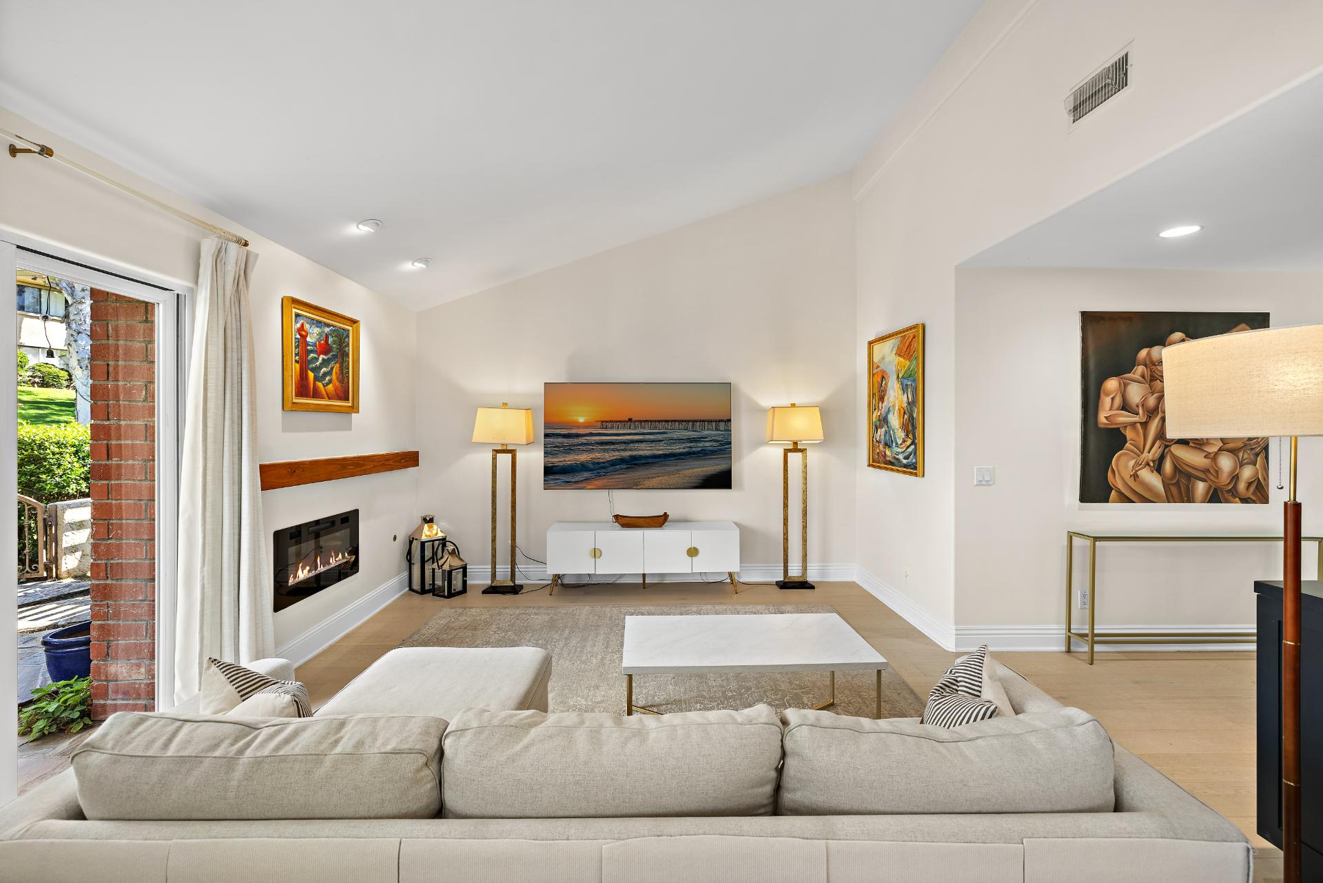 2719 Vista Umbrosa