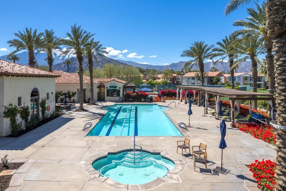 Mountain View Country Club
