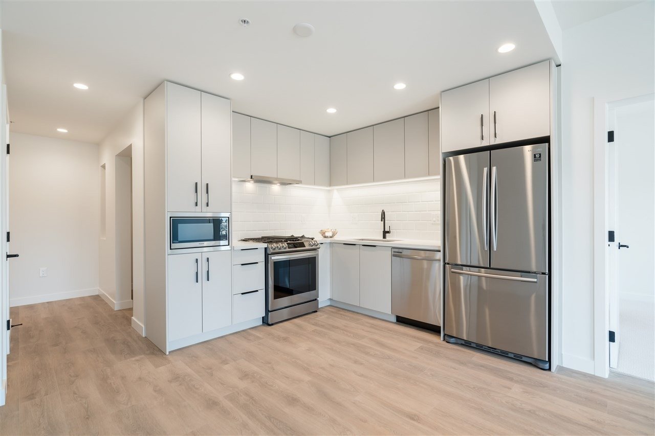 3018 St George St, #501