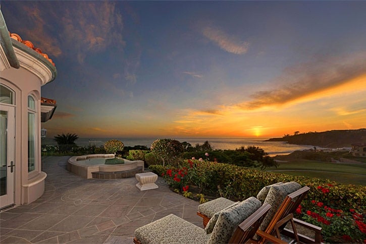 11 Ritz Cove Dr