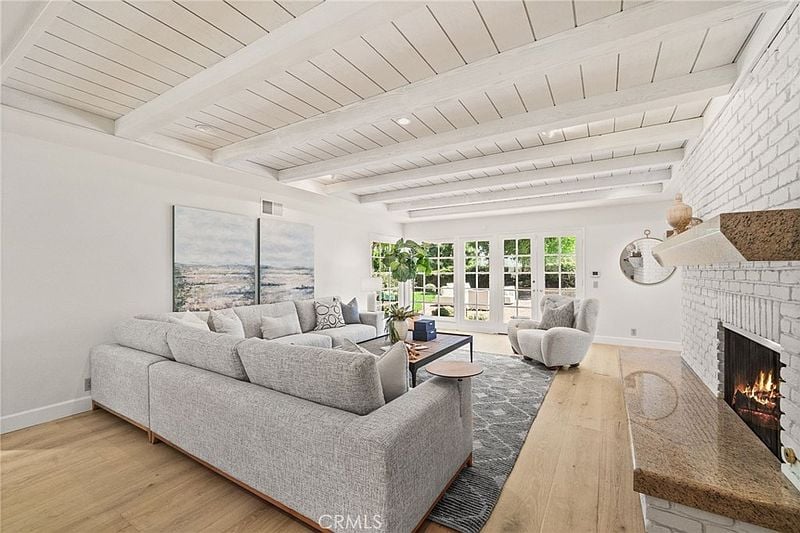 10982 Bent Tree Rd, Santa Ana, CA 92705