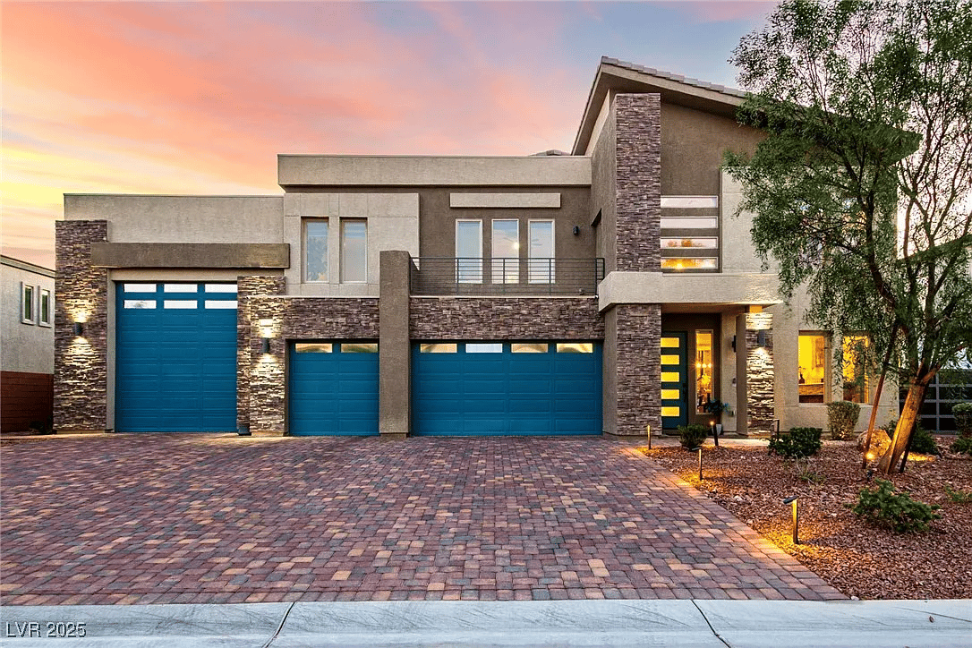 8775 Twisted Vine Ln