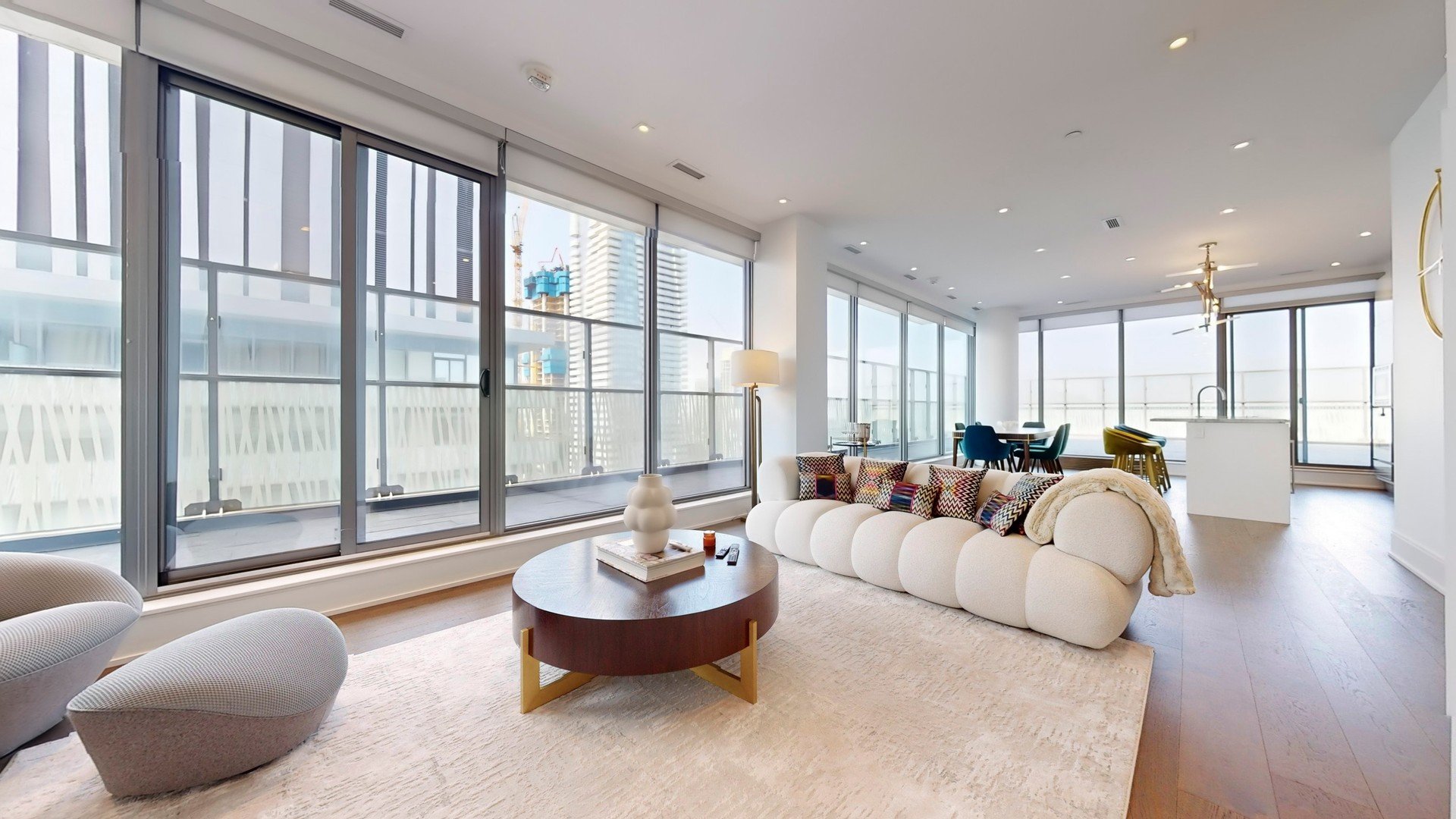 50 Charles St E Suite 5502
