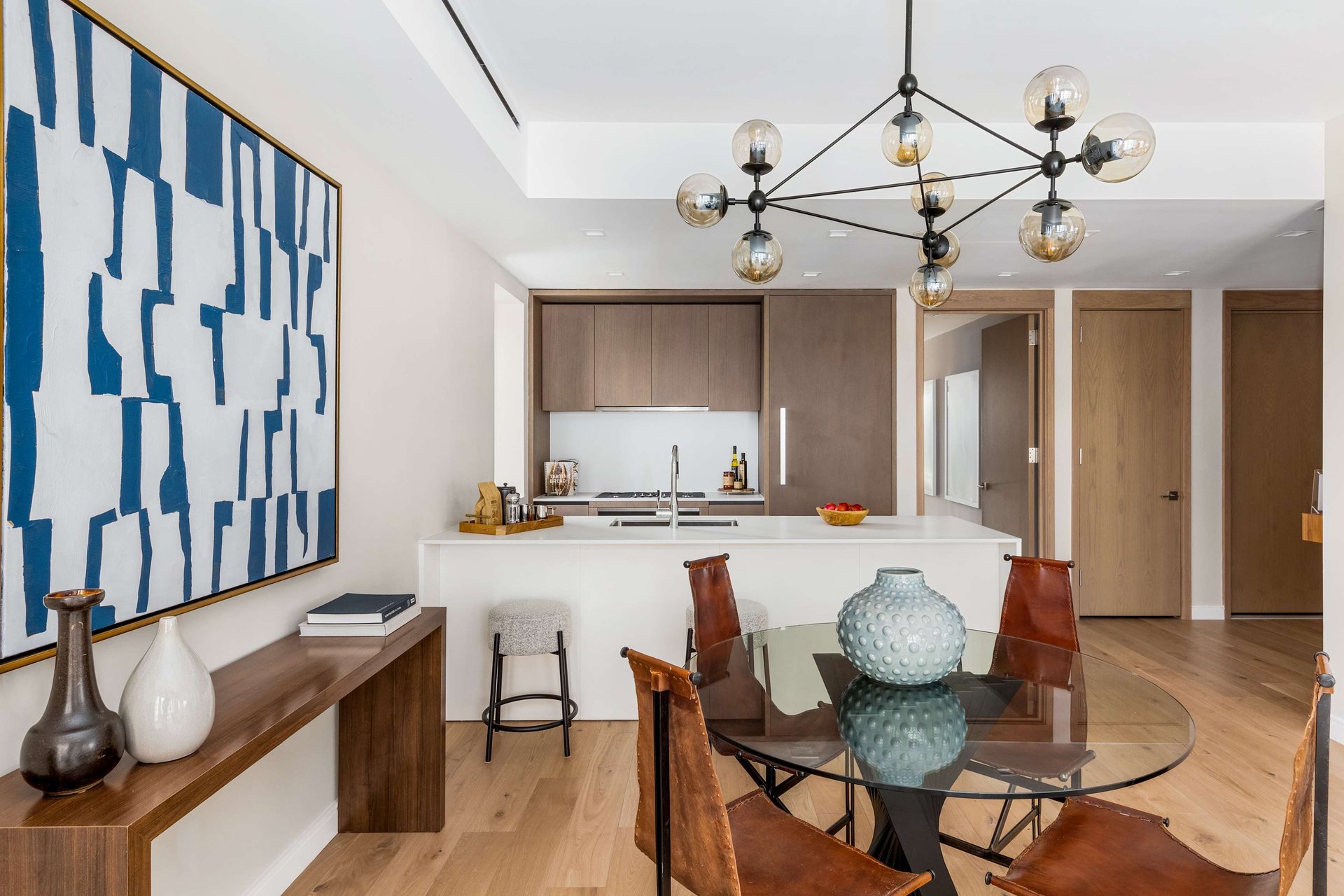 200 East 21st Street, 8D