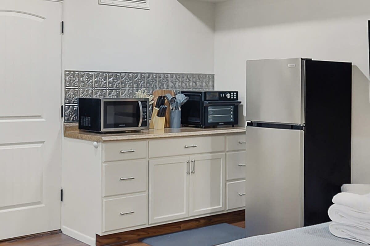 Mammoth Rock Oasis Villa-Hot Tub & Free Pets