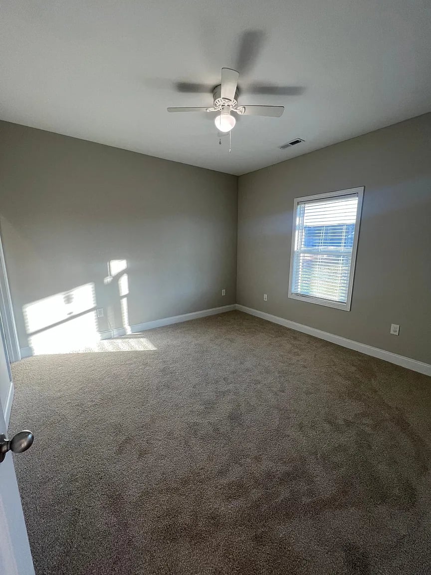 155 Peachtree Ln 