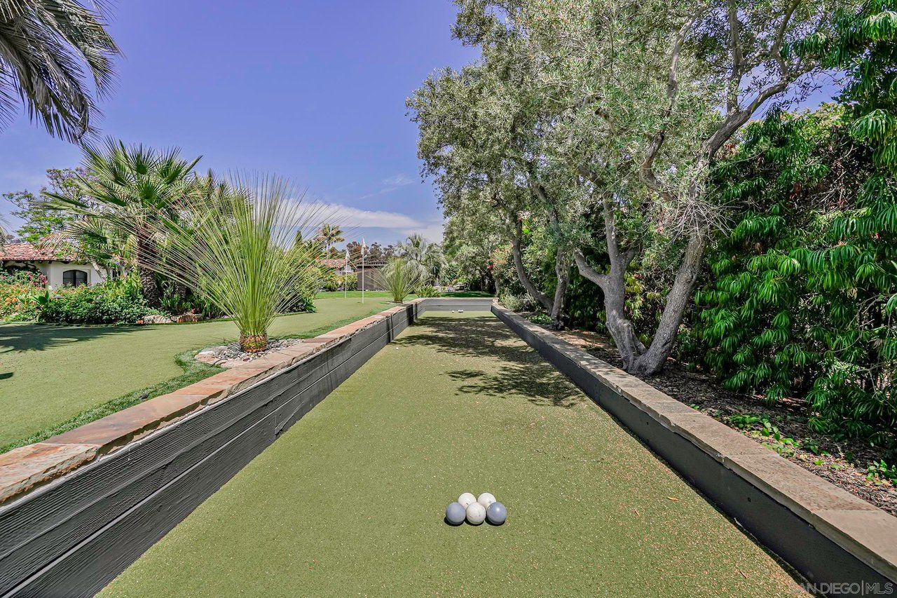 15823 The River Trail