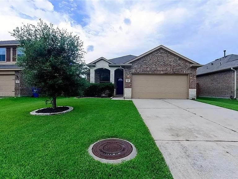 296 Country Crossing Cir