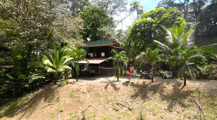 Multi-Home Income Estate Near Marino Ballena National Park
